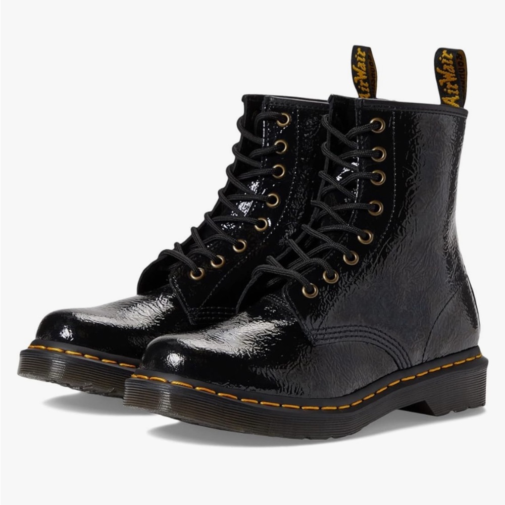 Dr Martens Distressed Patent Leather 8 Hole Docs Black Sz Wmns 9